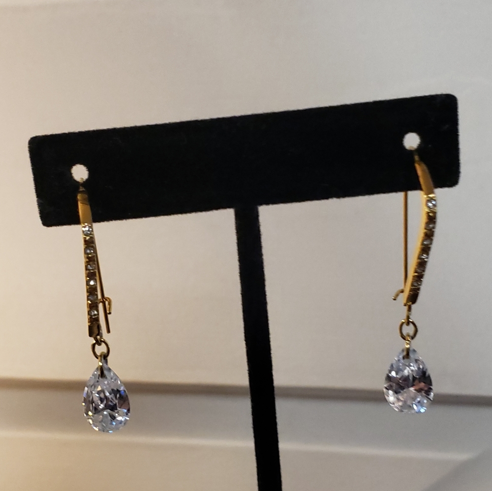 Avon crystal-drop earrings